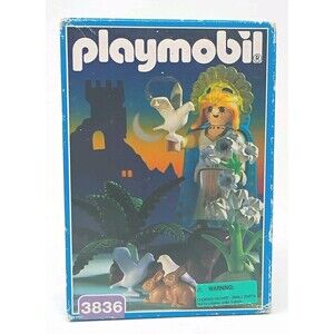 Playmobil # 3836 Enchanted Fairy Maiden w/Flowers, Vintage, 1996, Malta NOS NIB